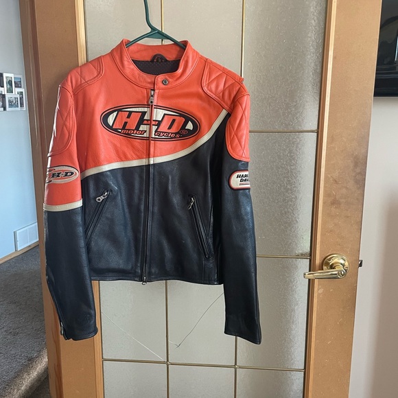 Harley Davidson genuine leather motorcycle jacket - Picture 2 of 5